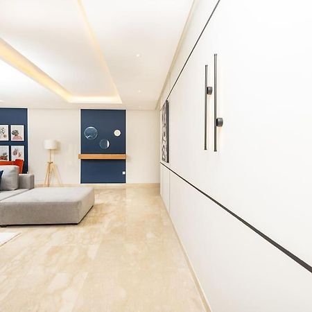 Modern 2Br Retreat In Marina Sale Luxury Living Daire Hajja Dış mekan fotoğraf